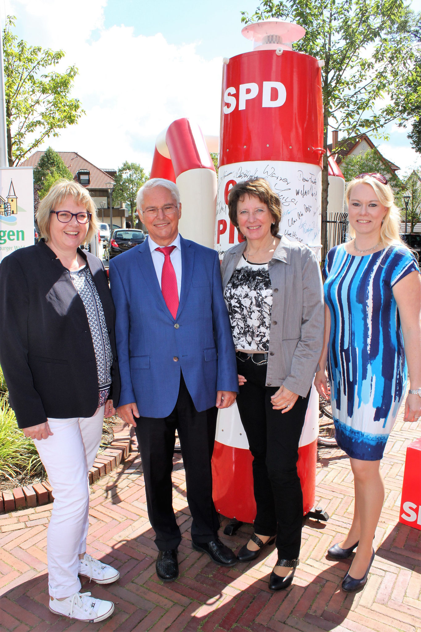 Antje Schulte-Schoh, Peter-Jürgen Schneider, Jutta Olbricht und Jutta Dettmann.