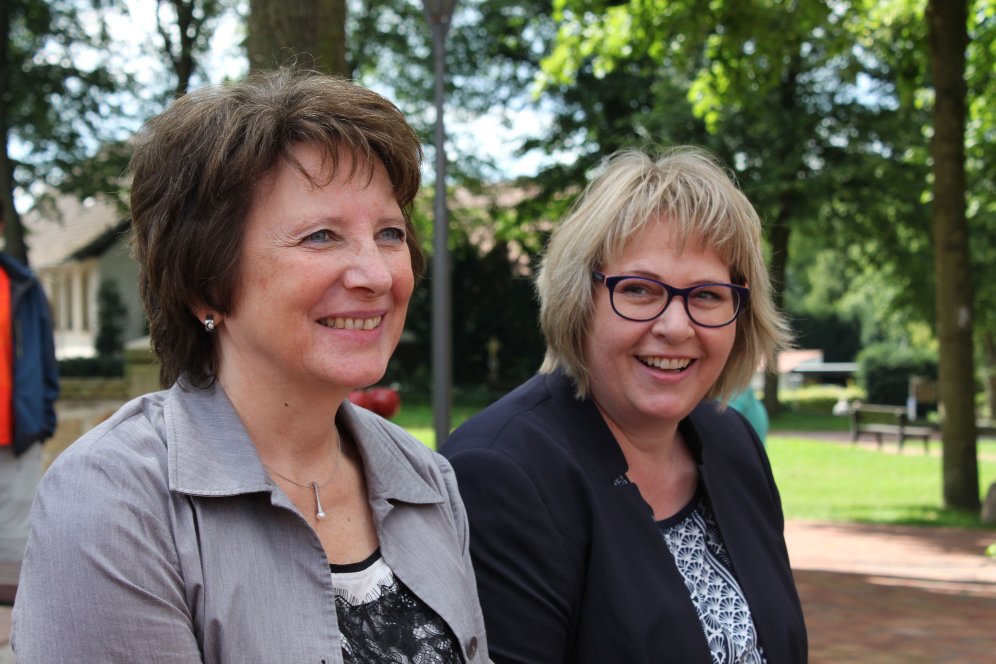 Jutta Olbricht und Antje Schulte-Schoh